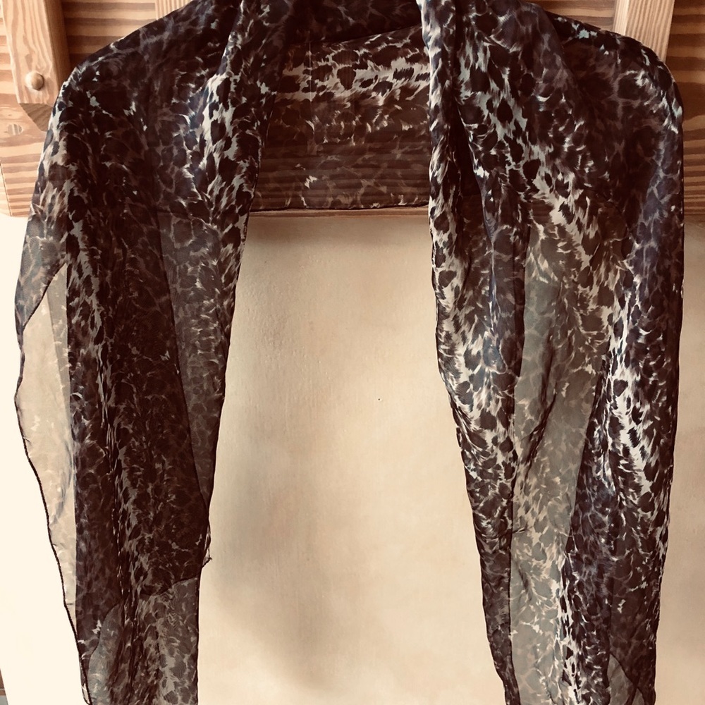 Leopard Sheer Scarf